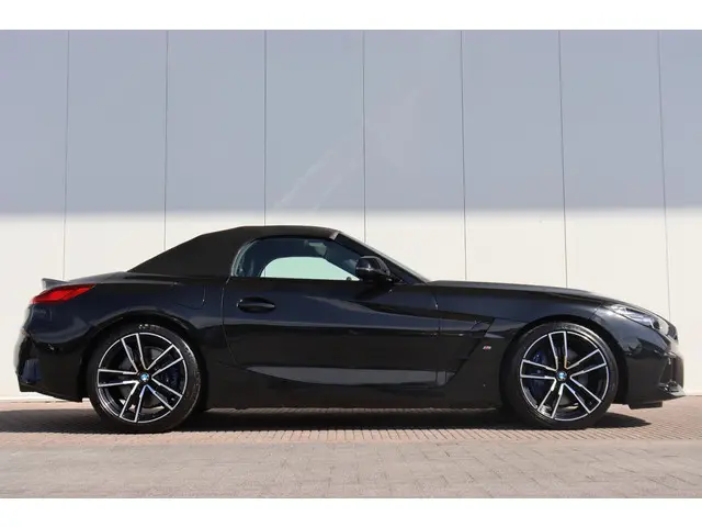 BMW Z4 Roadster M40i High Executive 2024 Benzine 6