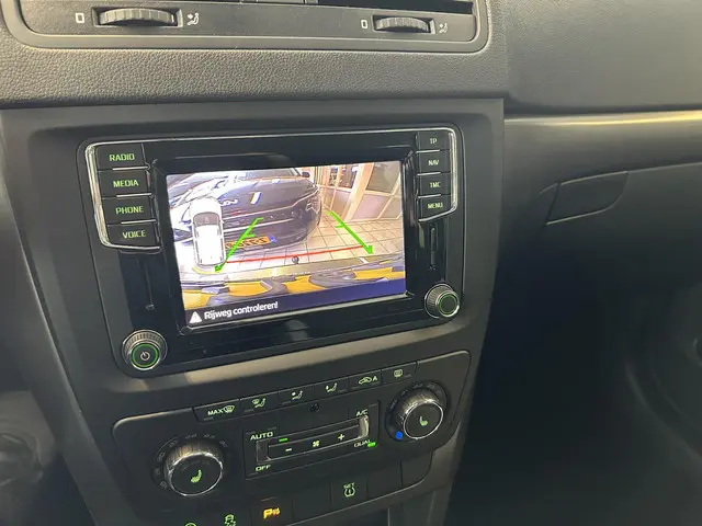 Škoda Yeti Outdoor 1.2 TSI Greentech JOY 2016 Benzine 15