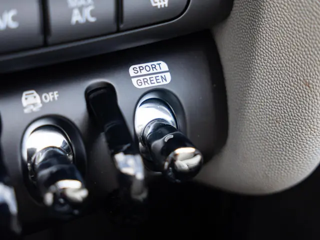 MINI Cooper Cabrio Aut. 2022 Benzine 33