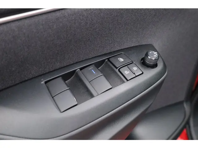 Toyota Yaris 1.5 Hybrid Dynamic 2023 Hybride Benzine 7