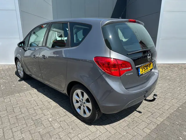 Opel Meriva 1.4 Turbo Edition 2016 Benzine 17