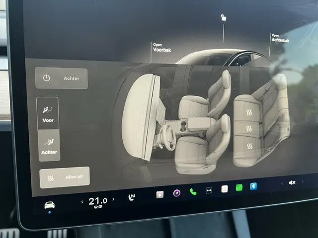 Tesla Model Y Performance AWD 75 kWh 2023 Elektrisch 11