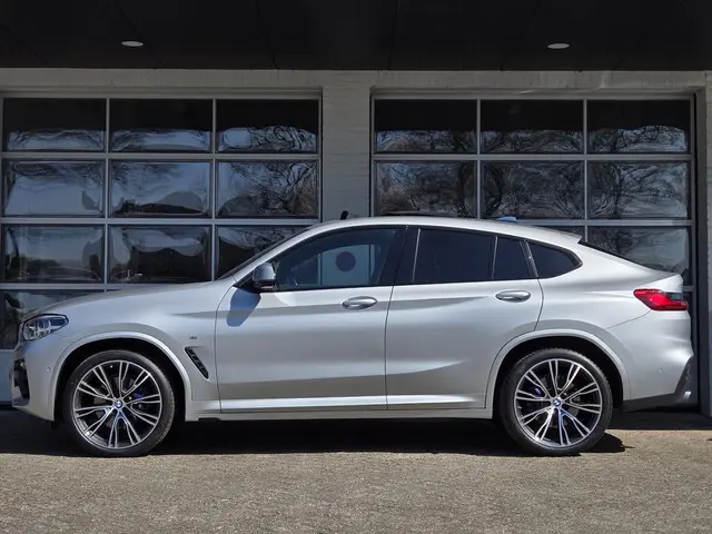BMW X4 xDrive30i M SPORT 2018 Benzine 4