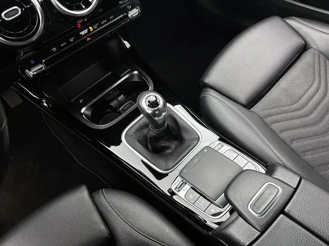 Mercedes-Benz A-Klasse 160 Advantage | 2019 Benzine 11