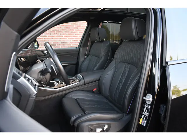 BMW X5 xDrive50e M-Sport Pro 2023 Hybride Benzine 4