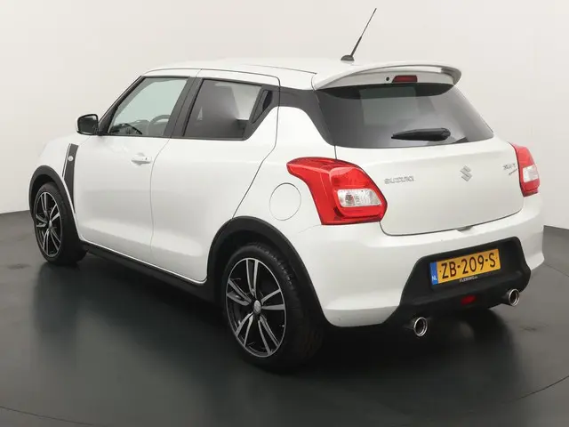 Suzuki Swift 1.2 Sportline 2019 Benzine 4