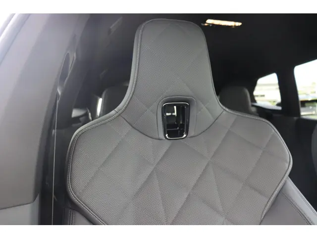 BMW iX xDrive45 2025 Elektrisch 11