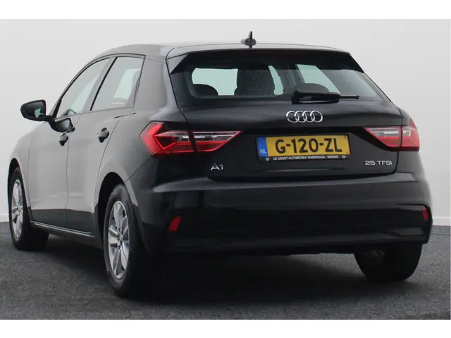 Audi A1 Sportback 25 TFSI Pro Line 2020 Benzine 17
