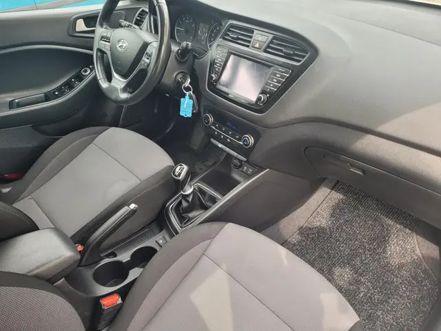 Hyundai i20 1.0 T-GDI Comfort 2017 Benzine 12