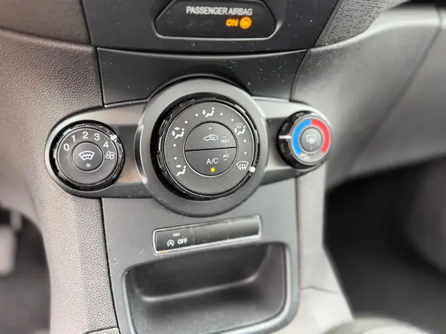 Ford Fiesta 1.0 Style 2016 Benzine 15