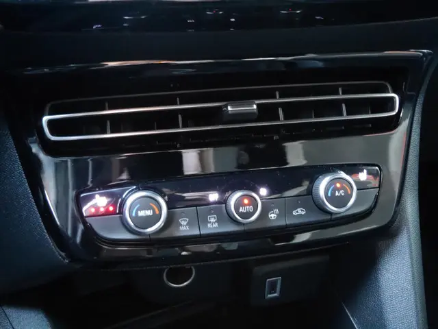 Opel Mokka 1.2 Turbo GS 2025 Benzine 34