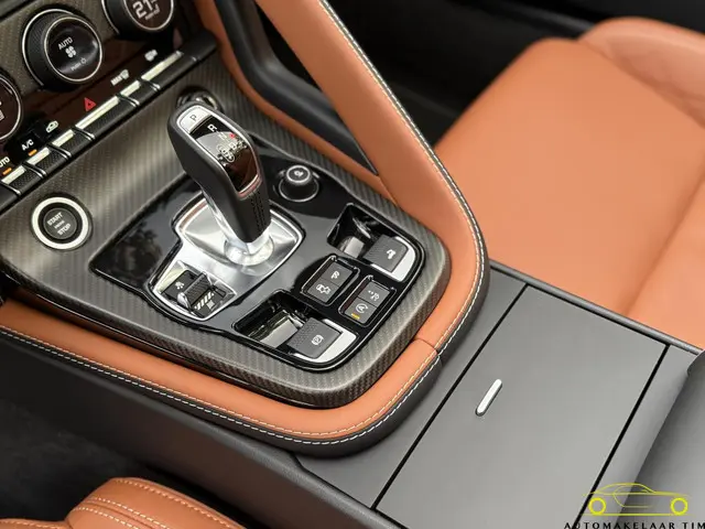 Jaguar F-Type P450 RWD R-Dynamic Black 2021 Benzine 22