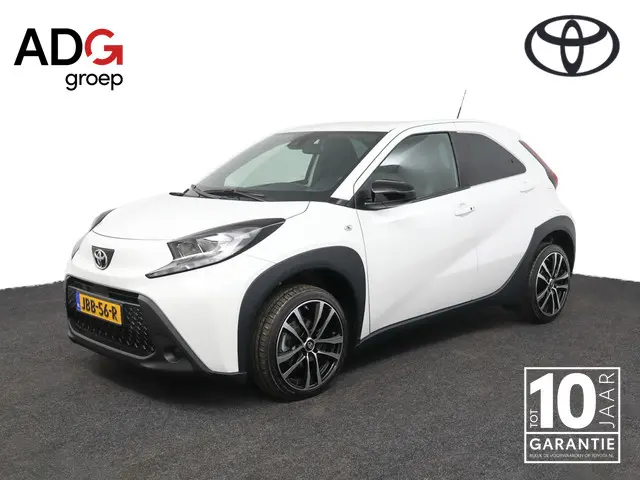 Toyota Aygo X 1.0 VVT-i S-CVT first 2024 Benzine