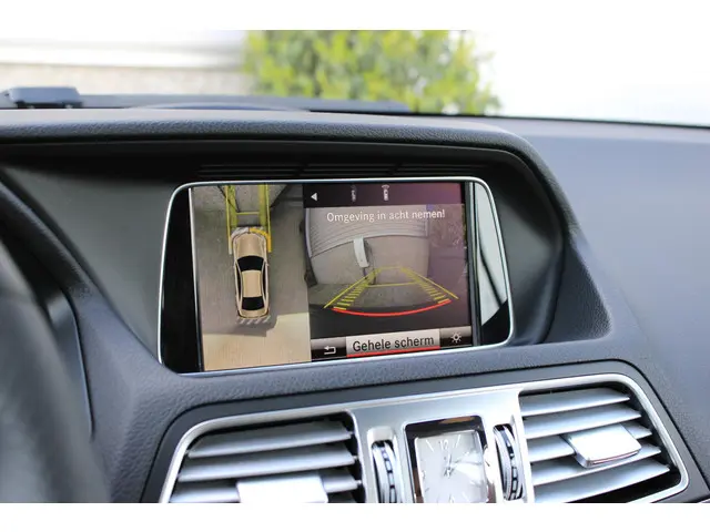 Mercedes-Benz E-Klasse Cabrio 400 AMG 2014 Benzine 17