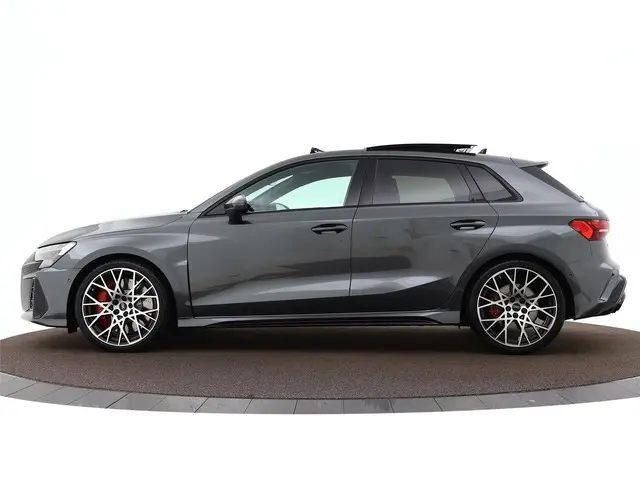 Audi RS3 Sportback 2.5 TFSI 400 PK 2025 Benzine 52