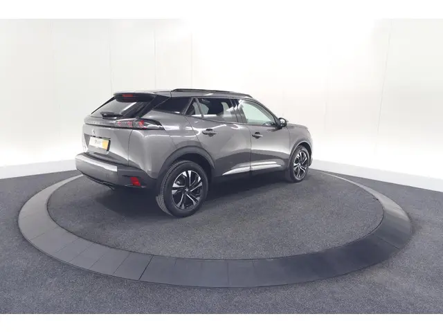 Peugeot 2008 PureTech 102 Allure Pack 2021 Benzine 10