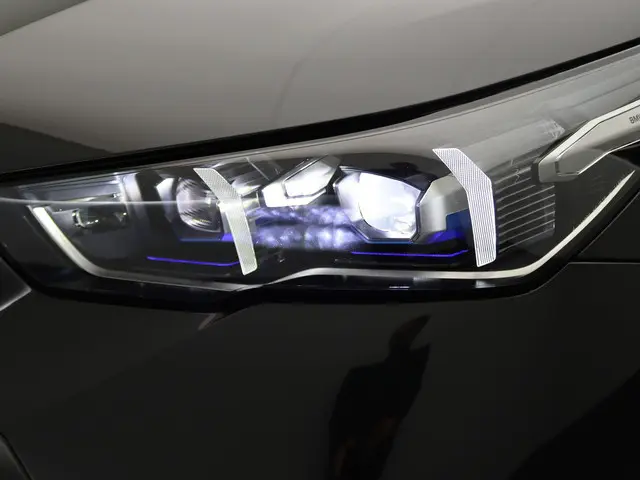 BMW 5 Serie Sedan 530e 2024 Hybride Benzine 7