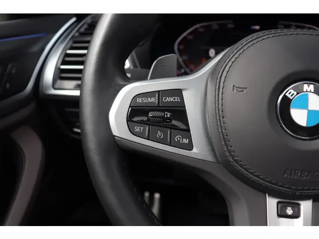 BMW X3 xDrive20i 2023 Benzine 19