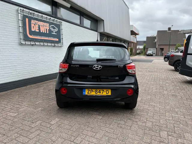 Hyundai i10 1.0i Comfort 2019 Benzine 18