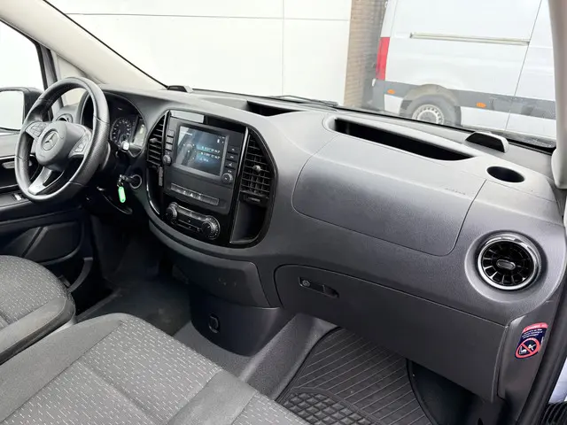 Mercedes-Benz Vito 114 2.1 CDI 2021 Diesel 9