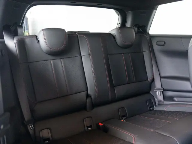MINI 3-Deurs Cooper E 2024 Elektrisch 11