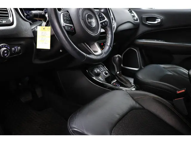 Jeep Compass 1.4 MultiAir Limited 4x4 2017 Benzine 29