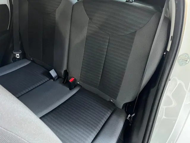 Toyota Aygo 1.0 VVT-i x-first 2018 Benzine 27