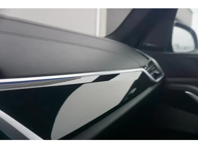 BMW X5 xDrive45e 2022 Hybride Benzine 24