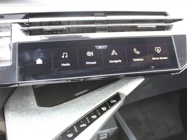 Peugeot 3008 1.2 Hybrid 145 Allure 2025 Hybride Benzine 22