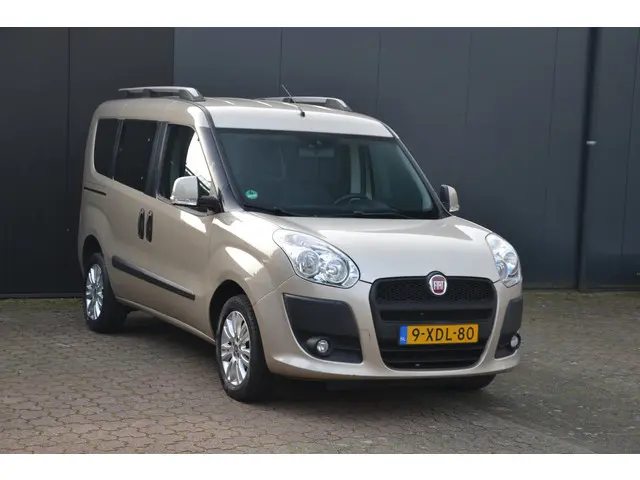 Fiat Doblò 1.4 Lounge * Airco * Trekhaak * 2014 Benzine