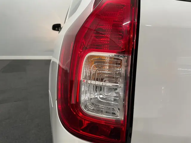 Dacia Logan MCV 1.2 16V COOL & SOUND AIRCO 2016 Benzine 21