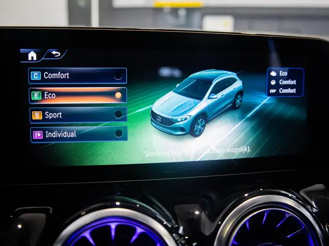 Mercedes-Benz EQA 250+ AMG Line 71 kWh 2025 Elektrisch 23