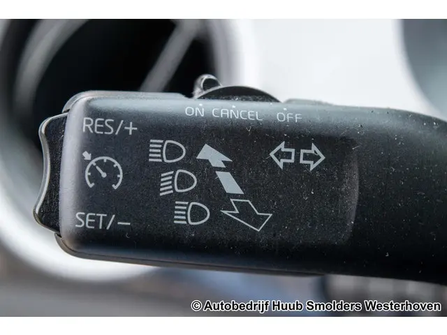 SEAT Mii 1.0 Sport Dynamic 2015 Benzine 23