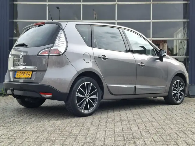 Renault Scénic TCe 115 Bose 2013 Benzine 5