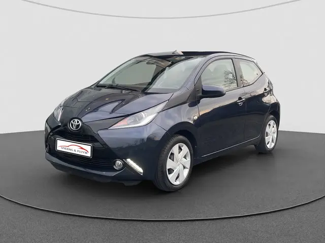 Toyota Aygo 1.0 VVT-i x-play 2017 Benzine 5