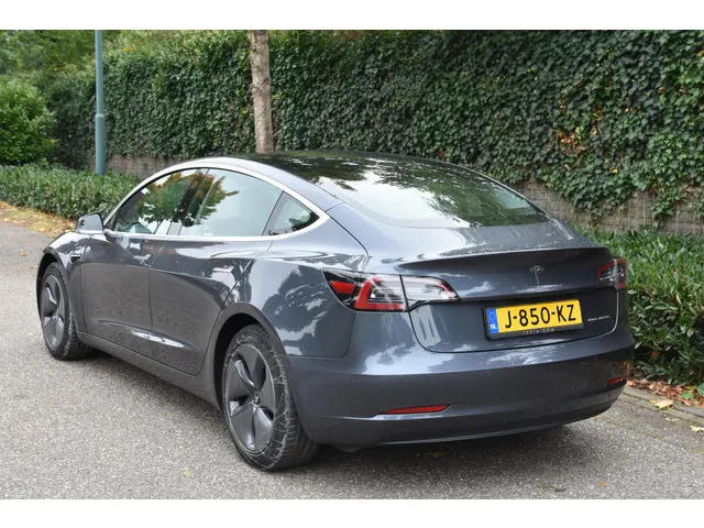 Tesla Model 3 Long Range AWD 75 kWh 2020 Elektrisch 5