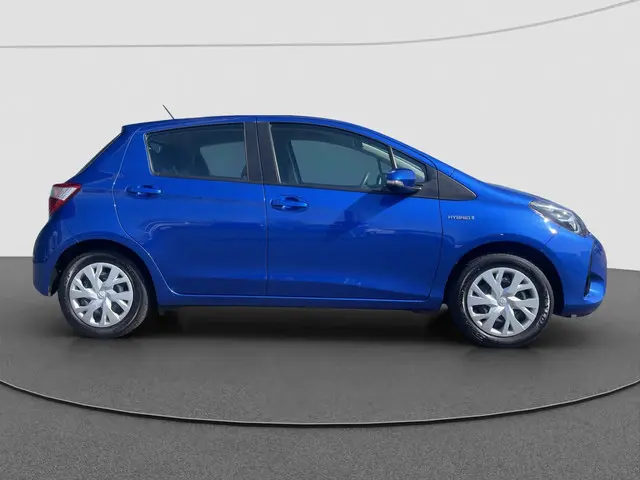 Toyota Yaris 1.5 Hybrid Aspiration 2017 Hybride Benzine 4