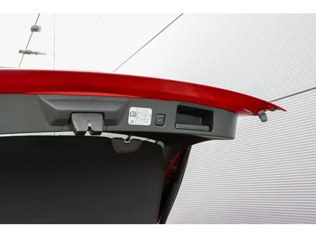 Ford Kuga 2.5 PHEV ST-Line X 2022 Hybride Benzine 14