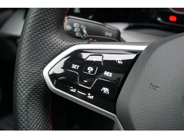 Volkswagen Golf 2.0 TSI GTI Clubsport 2021 Benzine 34