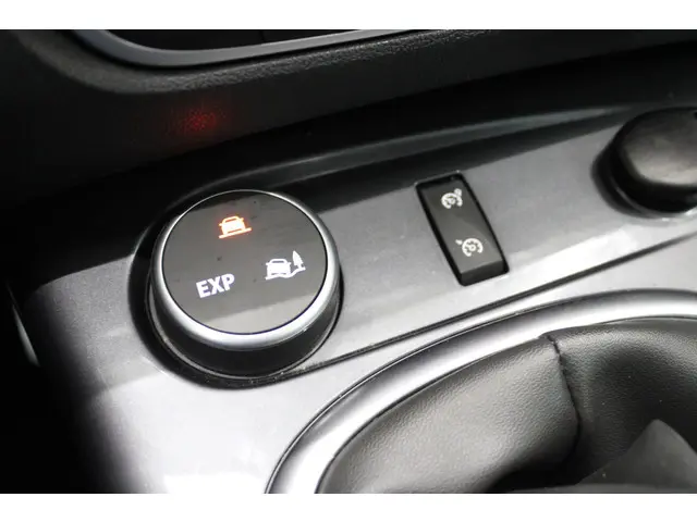Renault Scénic Xmod 1.2 TCe Bose 2013 Benzine 25