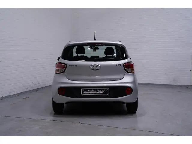 Hyundai i10 1.0i Trend 2018 Benzine 8