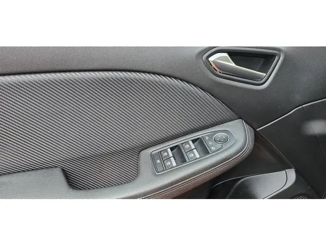 Renault Clio 1.3 TCe R.S. Line 2020 Benzine 35