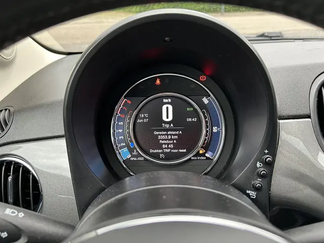 Fiat 500 0.9 TwinAir Turbo Collezione 2018 Benzine 23