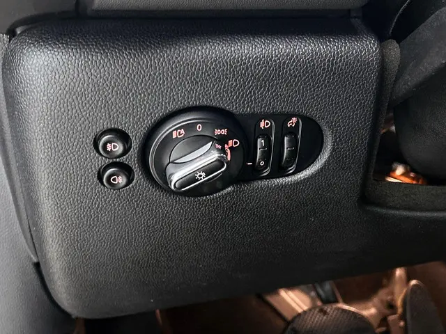 MINI Cooper Cabrio Mini 1.5 Pepper AUTOM. 2020 Benzine 28