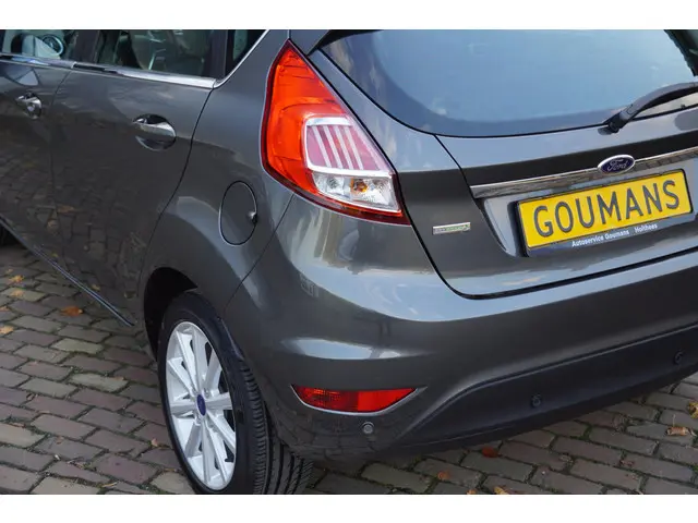 Ford Fiesta 1.0 EcoBoost Titanium 2016 Benzine 19