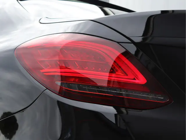 Mercedes-Benz C-Klasse 160 AMG 2020 Benzine 17