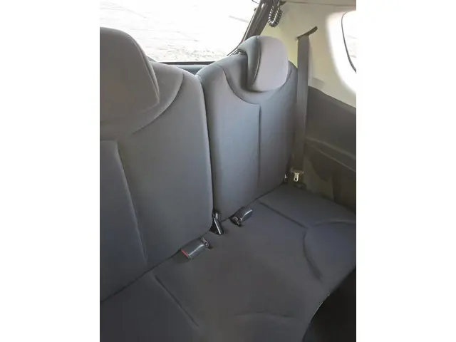 Toyota Aygo 1.0 VVT-i Access 2013 Benzine 6