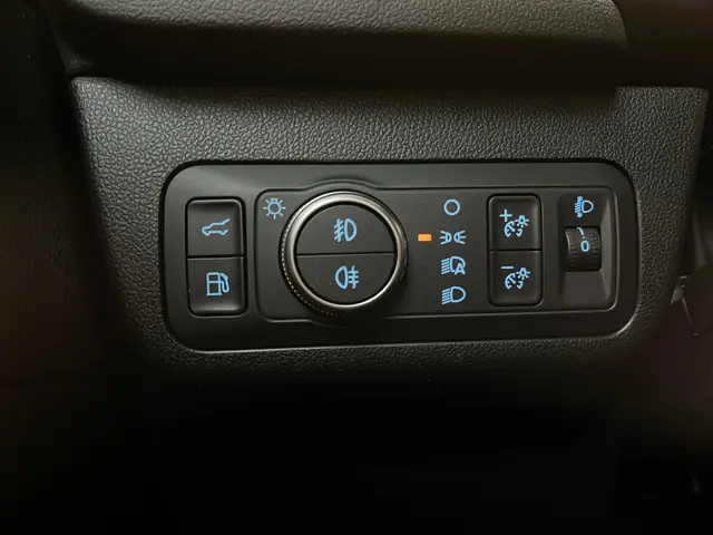 Ford Kuga 2.5 PHEV ST-Line X 2022 Hybride Benzine 37