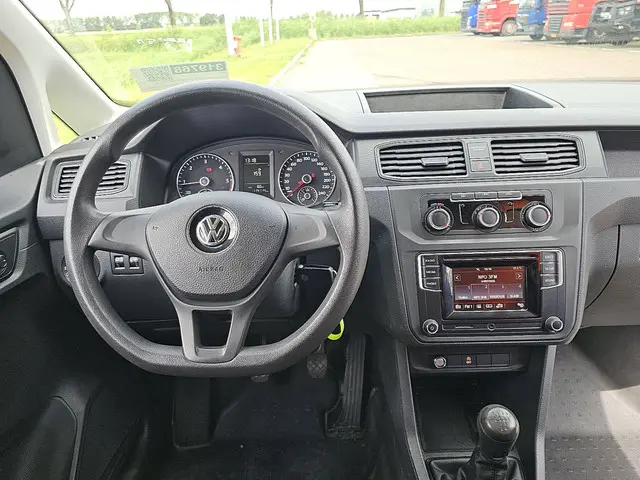 Volkswagen Caddy MAXI 2.0 2017 Diesel 8