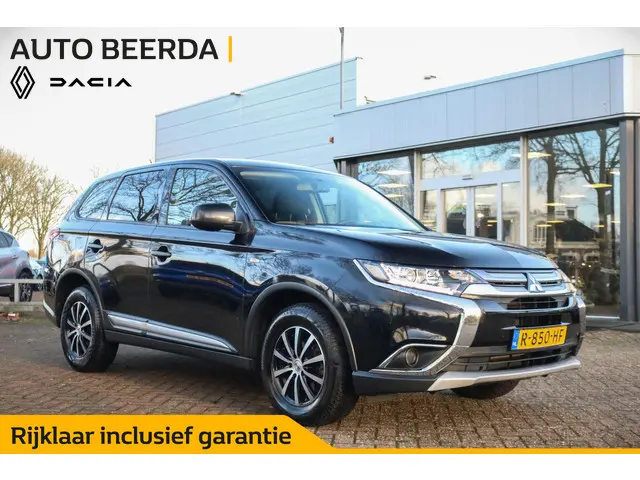 Mitsubishi Outlander 2.0 Business Edition | 2017 Benzine